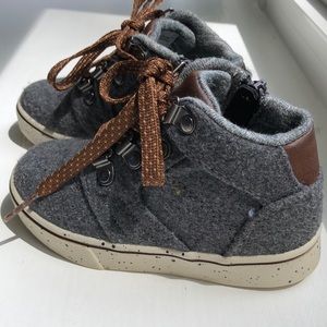 Casual Toddler Boot - LIKE NEW!